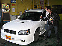U-NEO Х롦쥬若